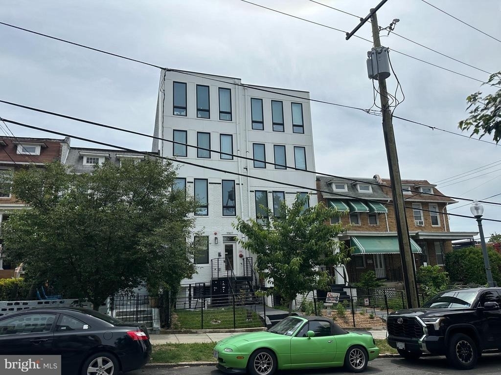 5507 7th Street Nw - Photo 1