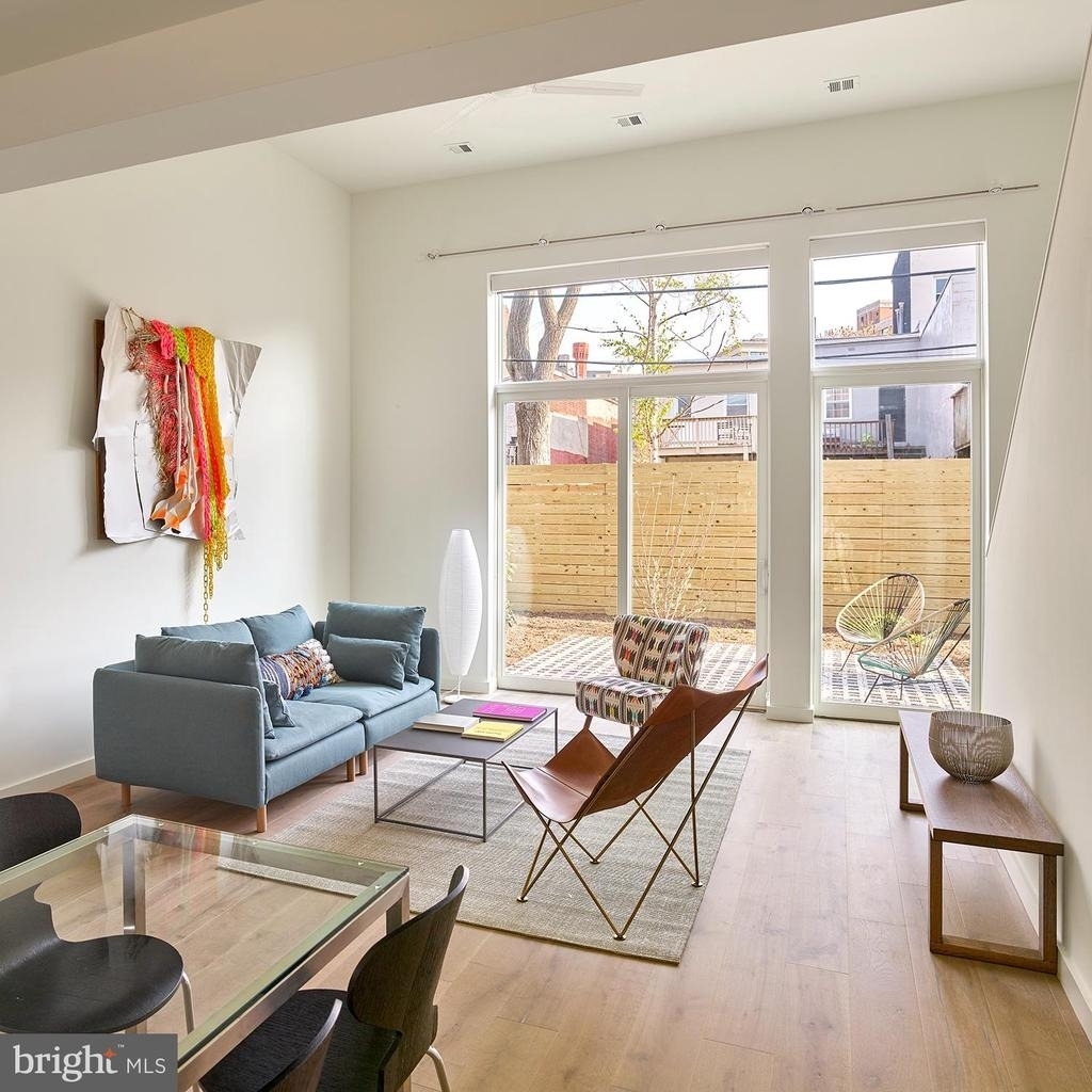 450 Ridge Street Nw - Photo 6