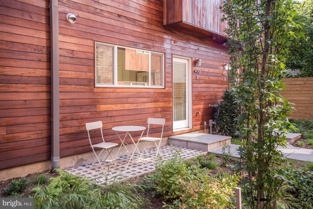450 Ridge Street Nw - Photo 11