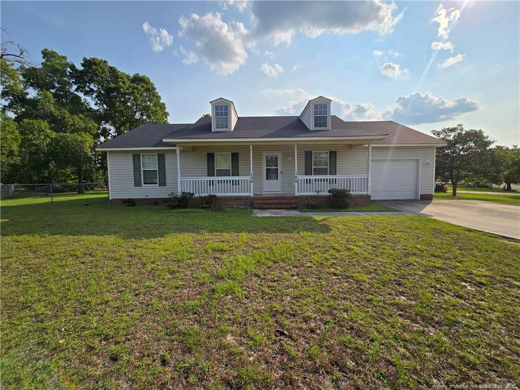 108 Laura Lane - Photo 1