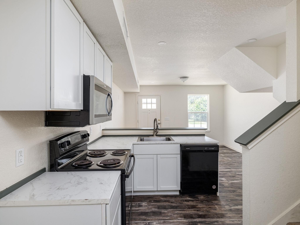 230 S Debus #101b Dr - Photo 5