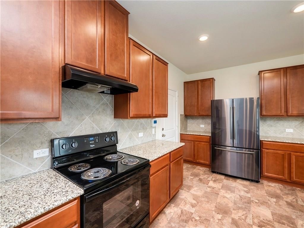 119 Everglades Ave - Photo 8