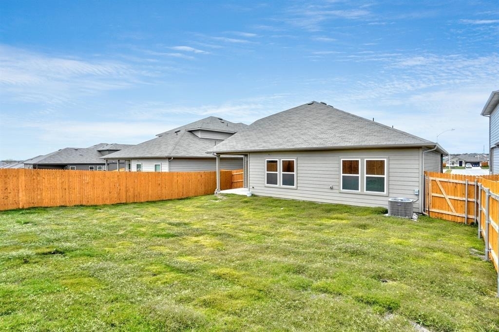 5905 Brocade Dr - Photo 23