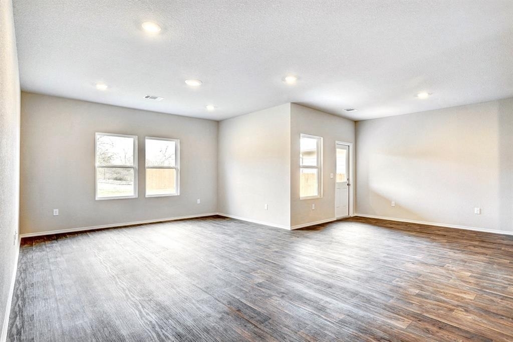 5905 Brocade Dr - Photo 6