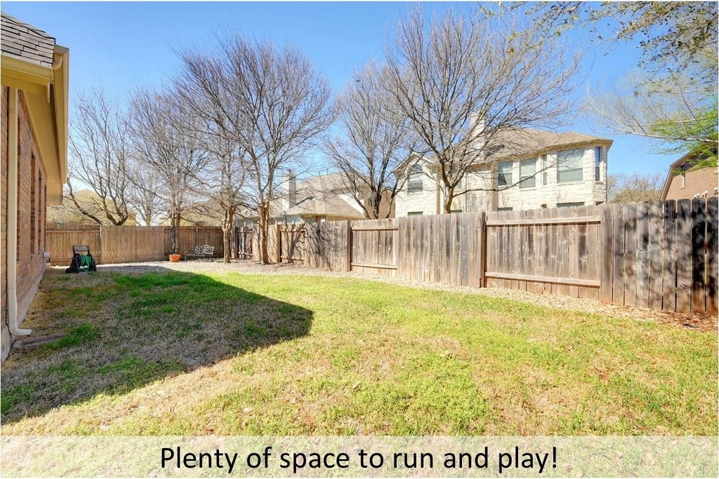 2605 Salorn Way - Photo 27