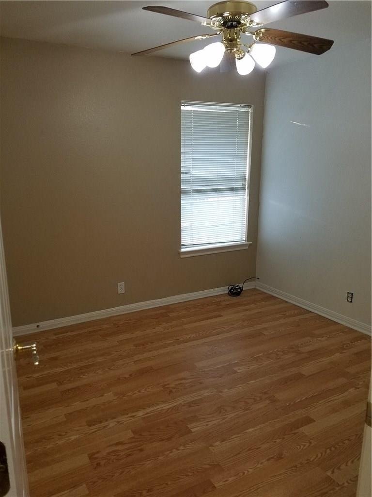 21635 Boggy Ford Rd - Photo 11