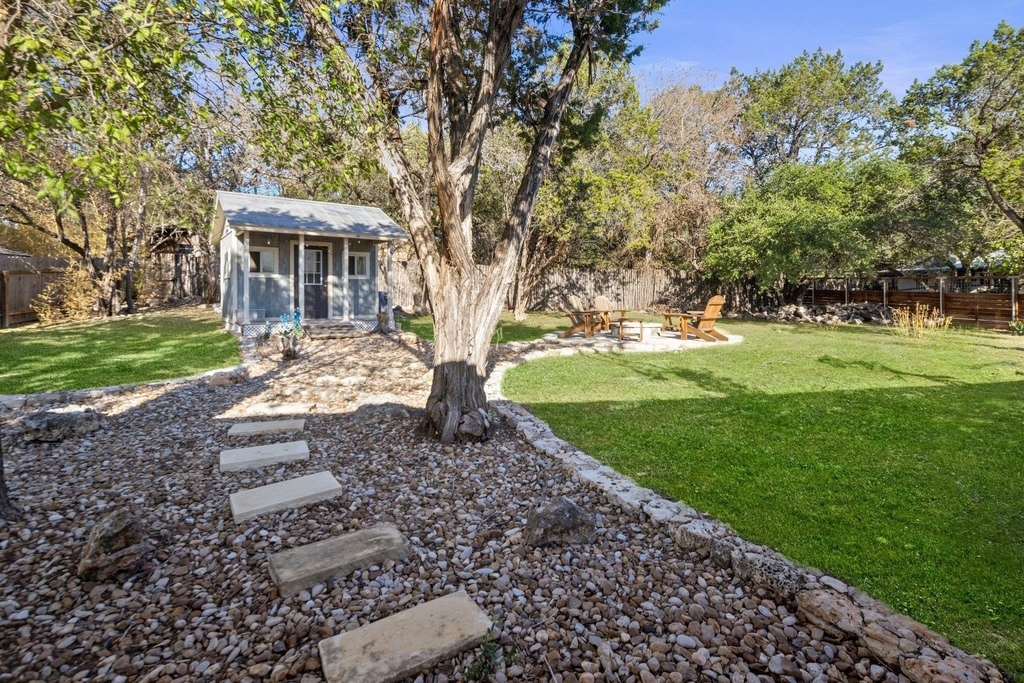 301 Hub Dr - Photo 31