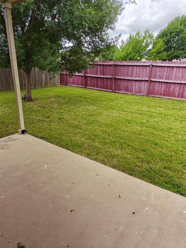 5610 Hopkins Dr - Photo 19