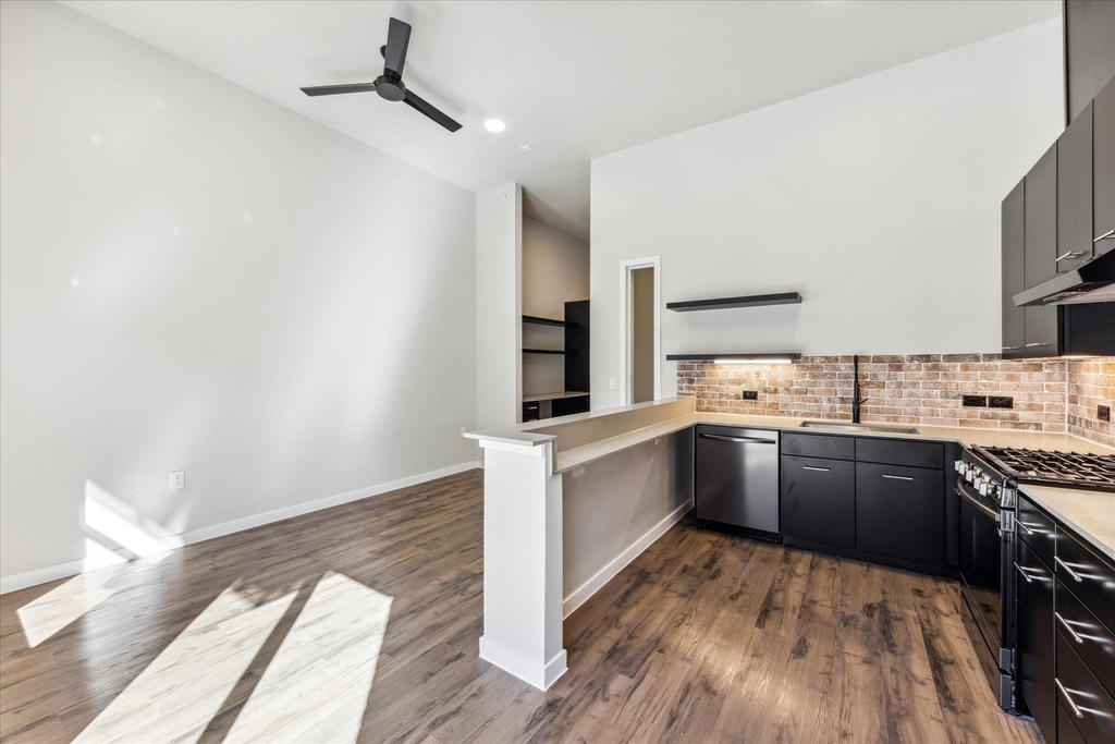 4510 Terry-o Ln - Photo 2