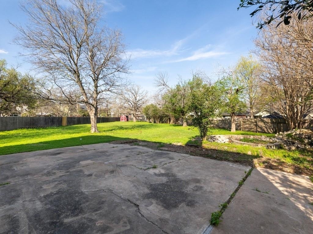 1805 White Oak Cv - Photo 23