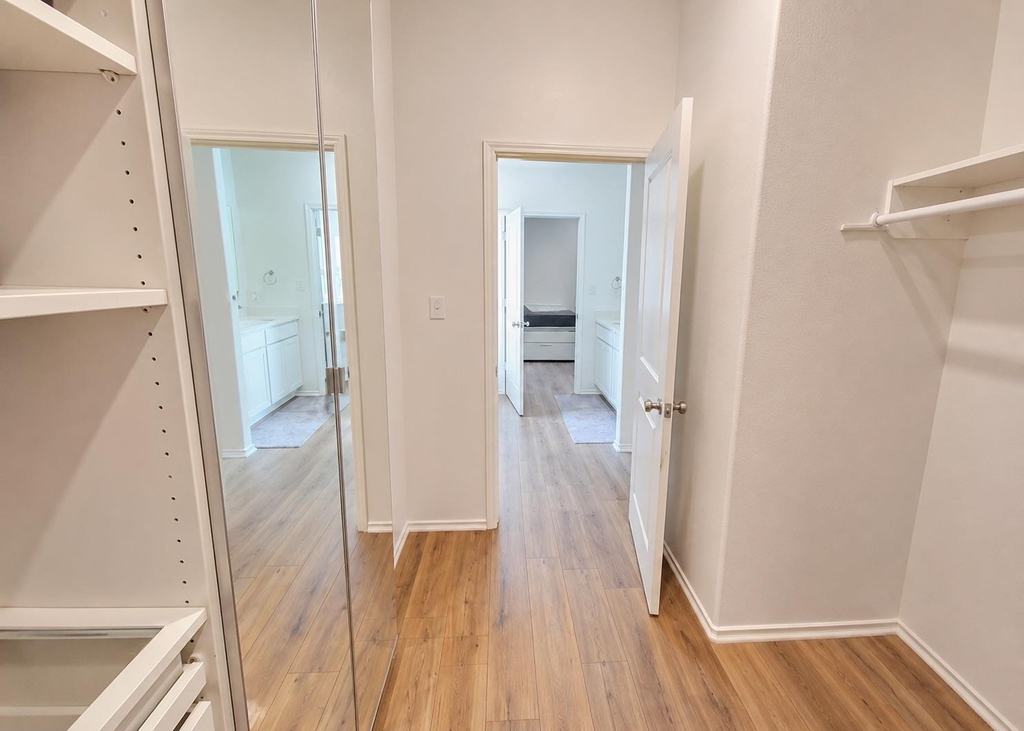 208 Wolf Springs Rd - Photo 15