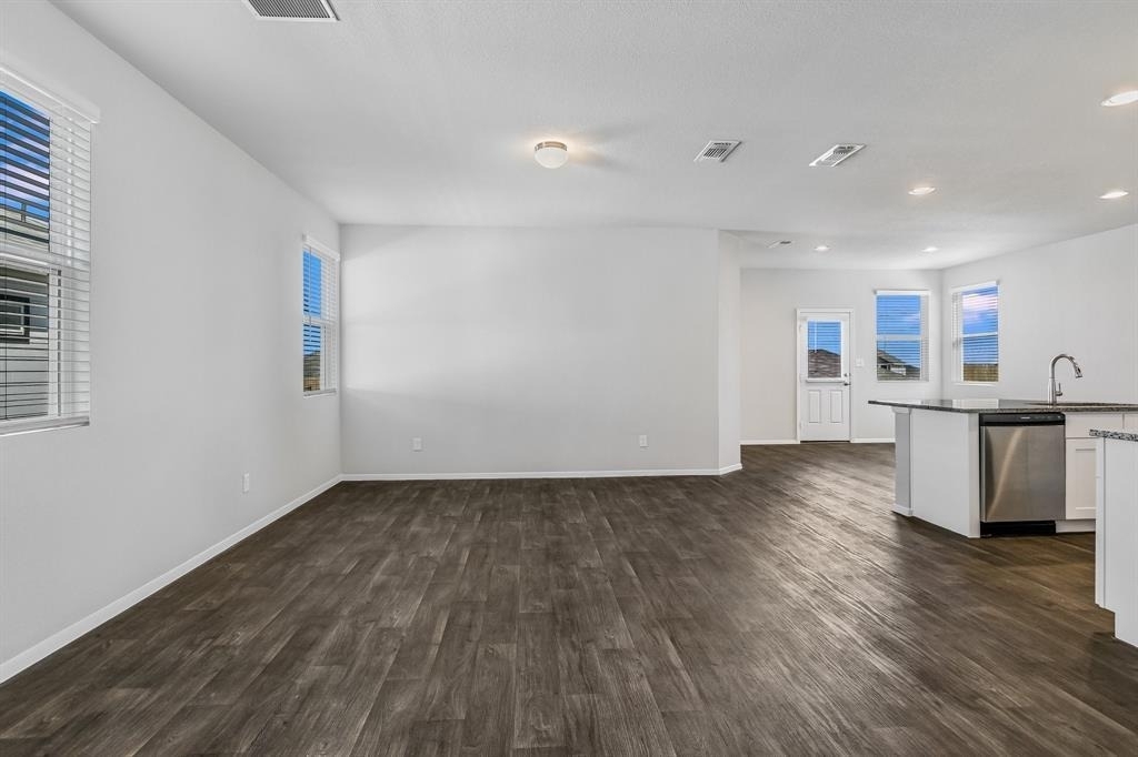2808 Totley Rd - Photo 4