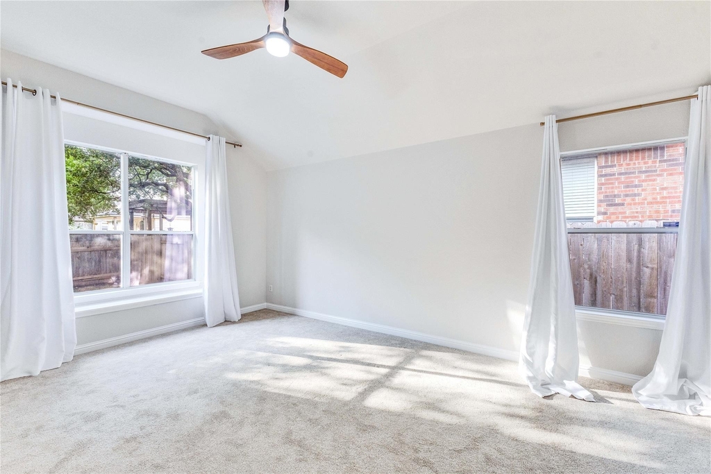 1019 Horne Dr - Photo 9