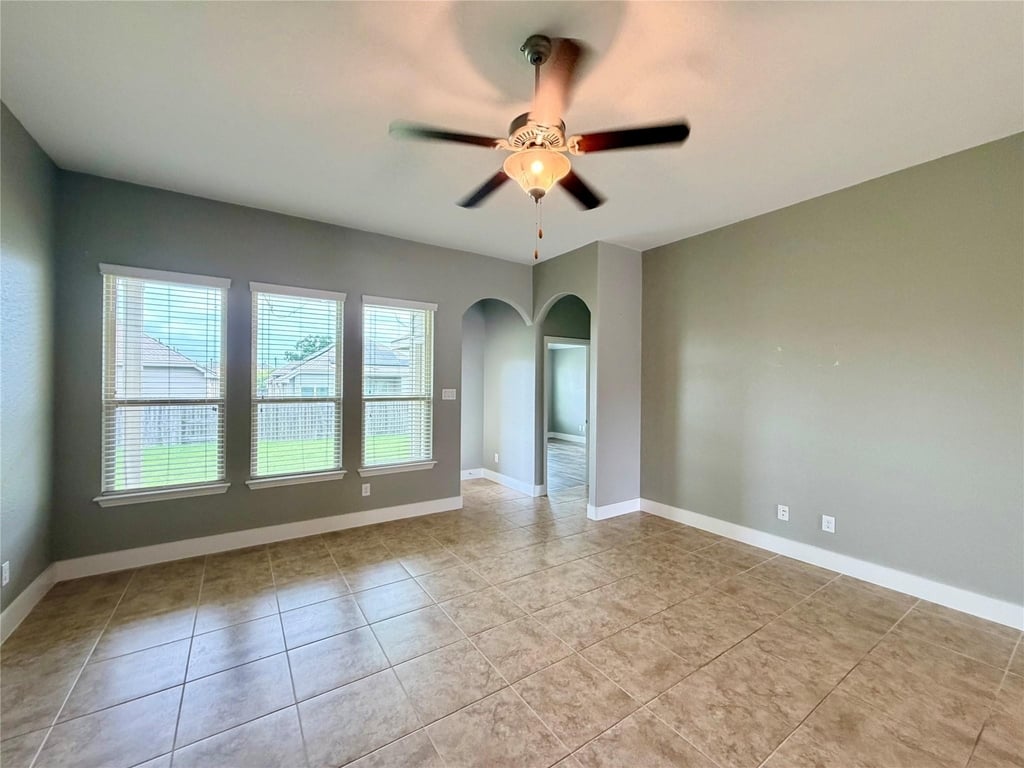 3328 Lauren Nicole Ln - Photo 5