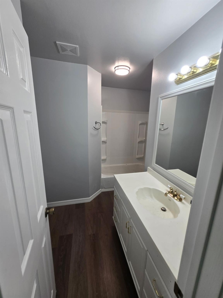 22101 Four Hundred Ave - Photo 18