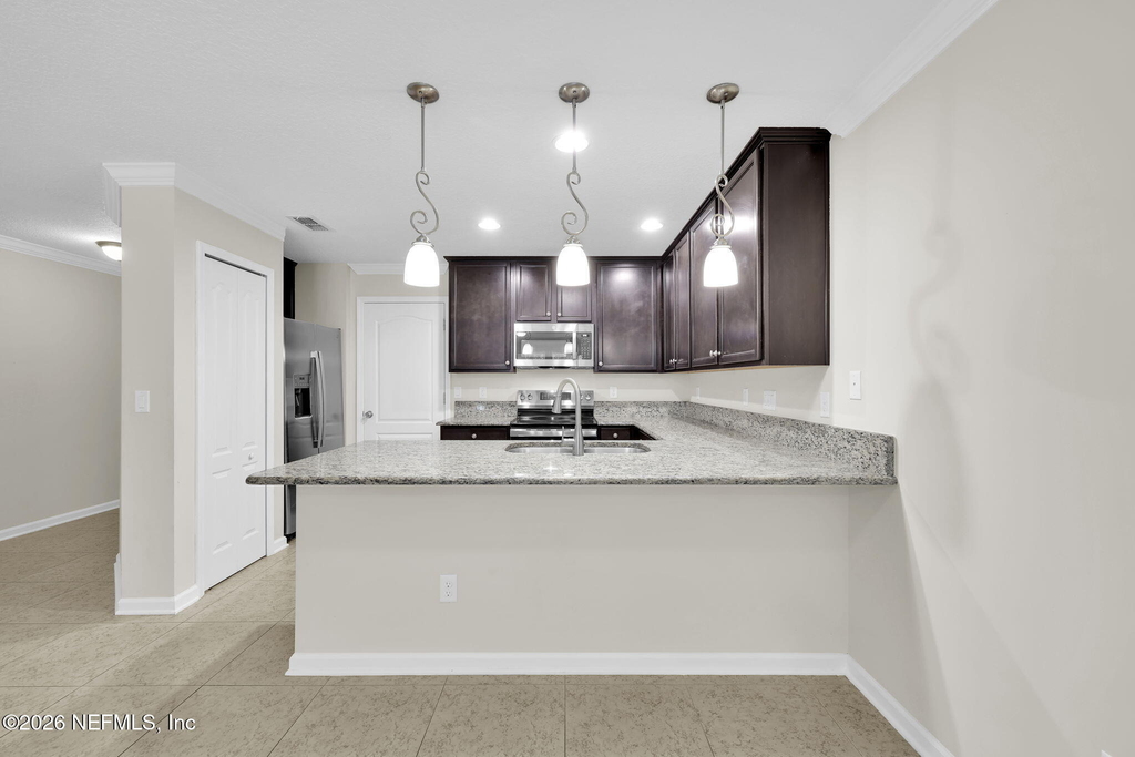 452 Walnut Drive - Photo 8