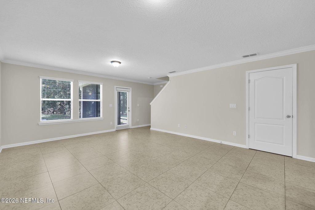 452 Walnut Drive - Photo 9