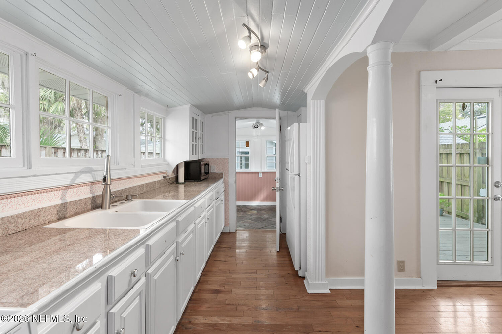 2813 Princeton Avenue - Photo 23