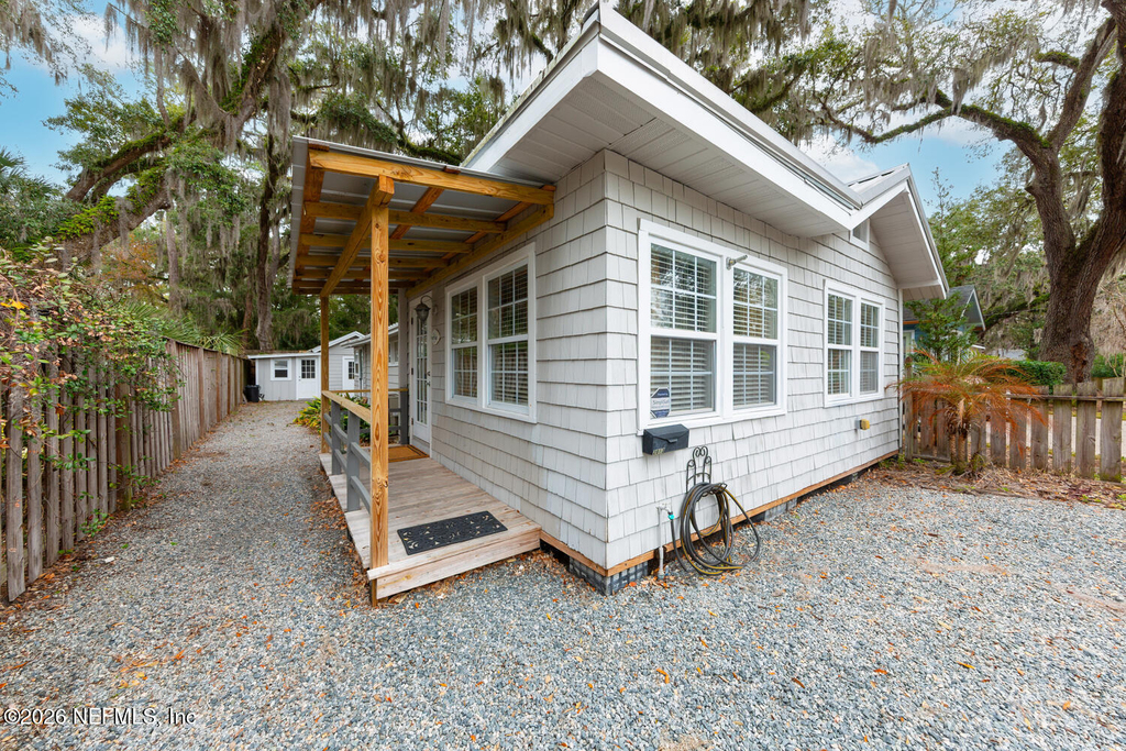 2813 Princeton Avenue - Photo 0