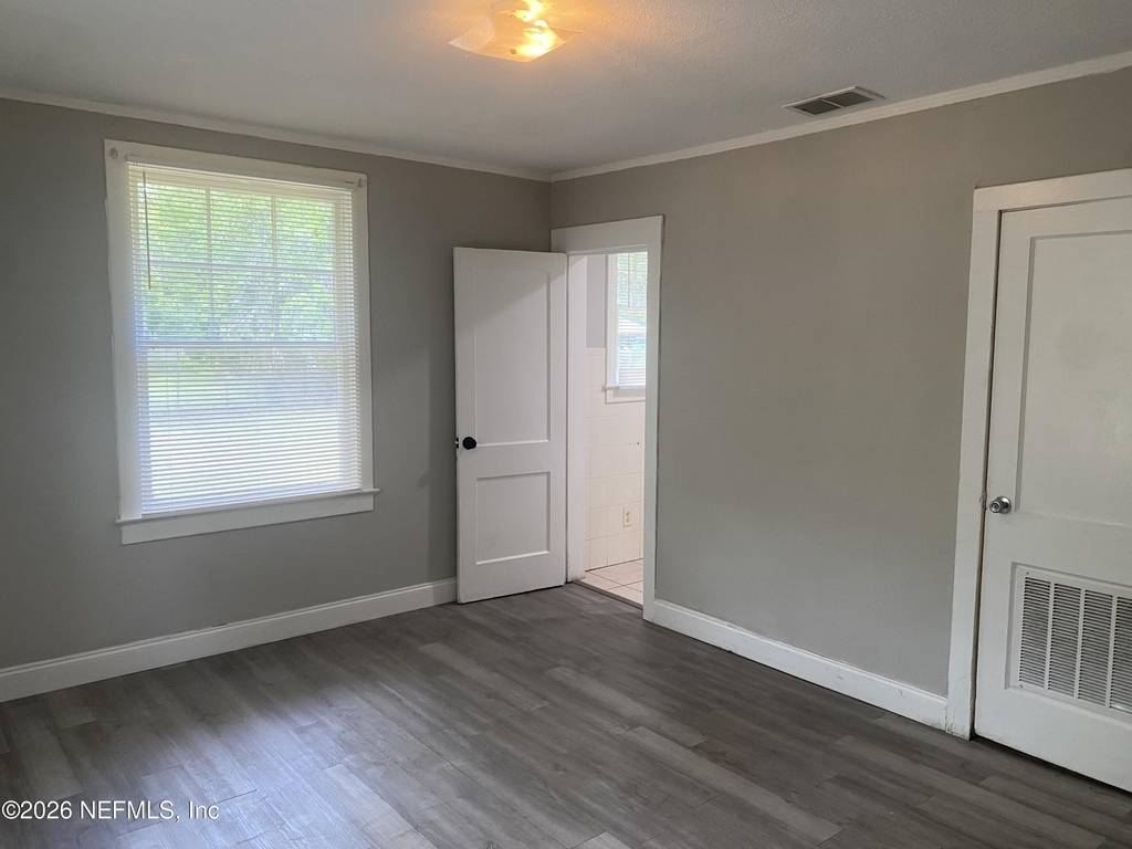 2854 Wickwire Street - Photo 12