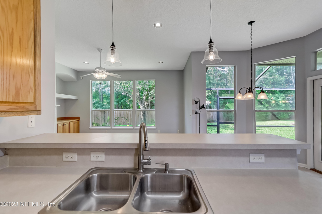 12197 Ripken Circle - Photo 18