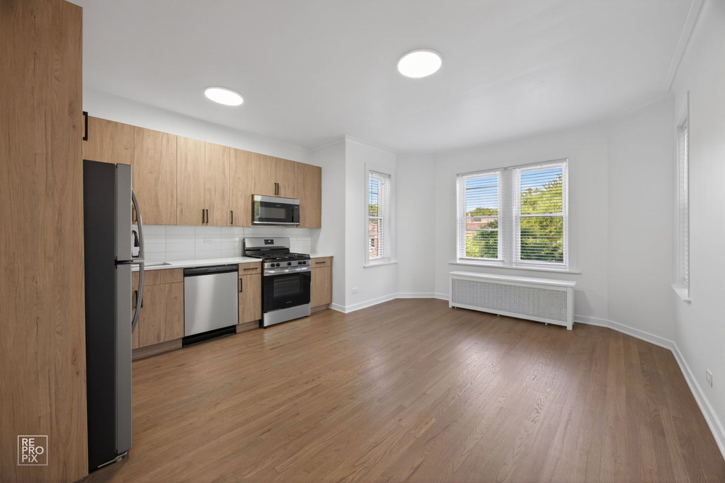 6511 N Leavitt Avenue - Photo 4