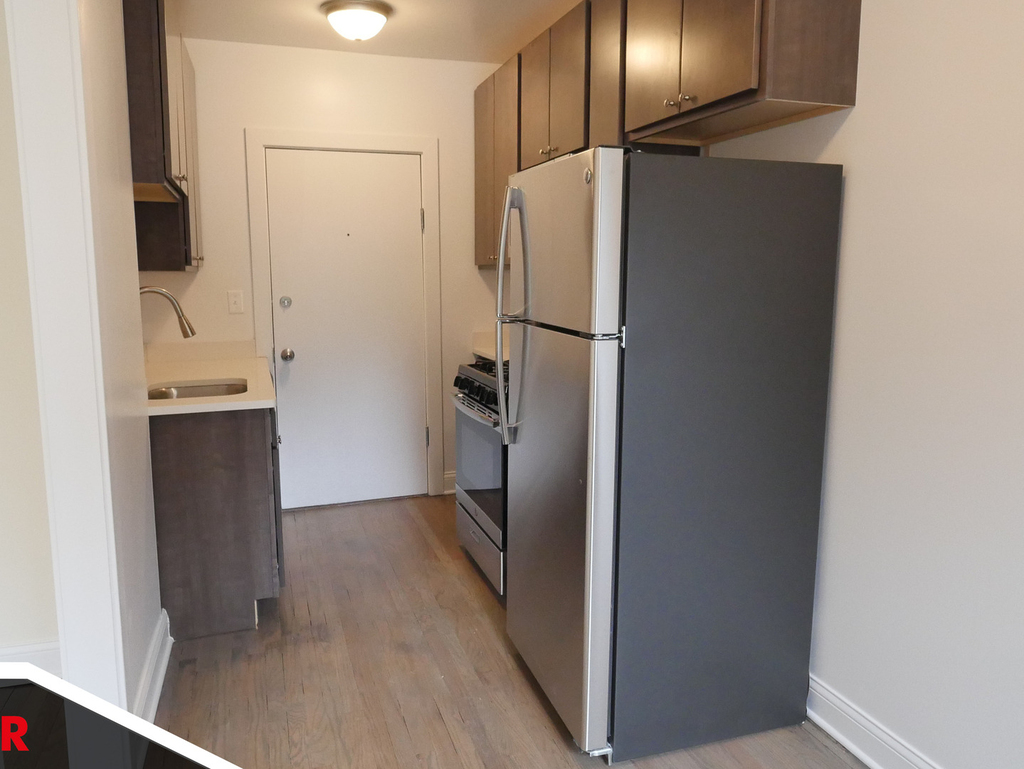 2639 N Spaulding Avenue - Photo 4