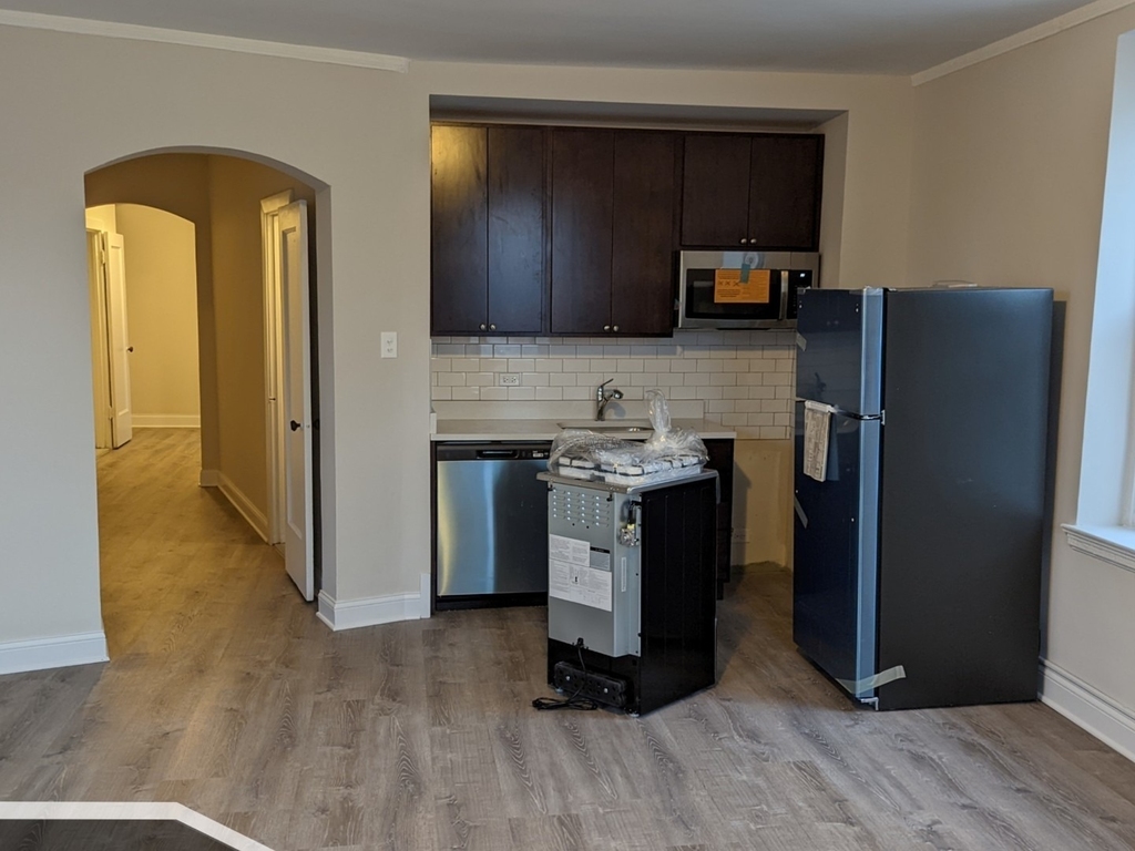 3335 W Diversey Avenue - Photo 1