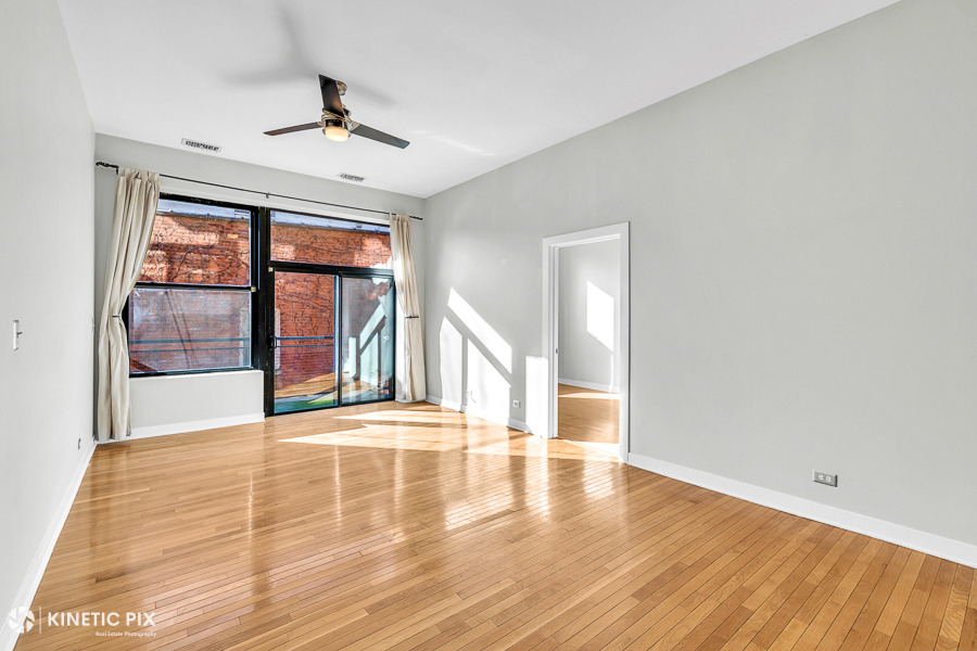 1 S Leavitt Street - Photo 15