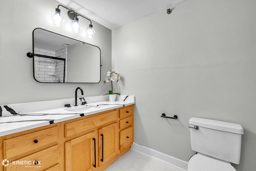 1 S Leavitt Street - Photo 5