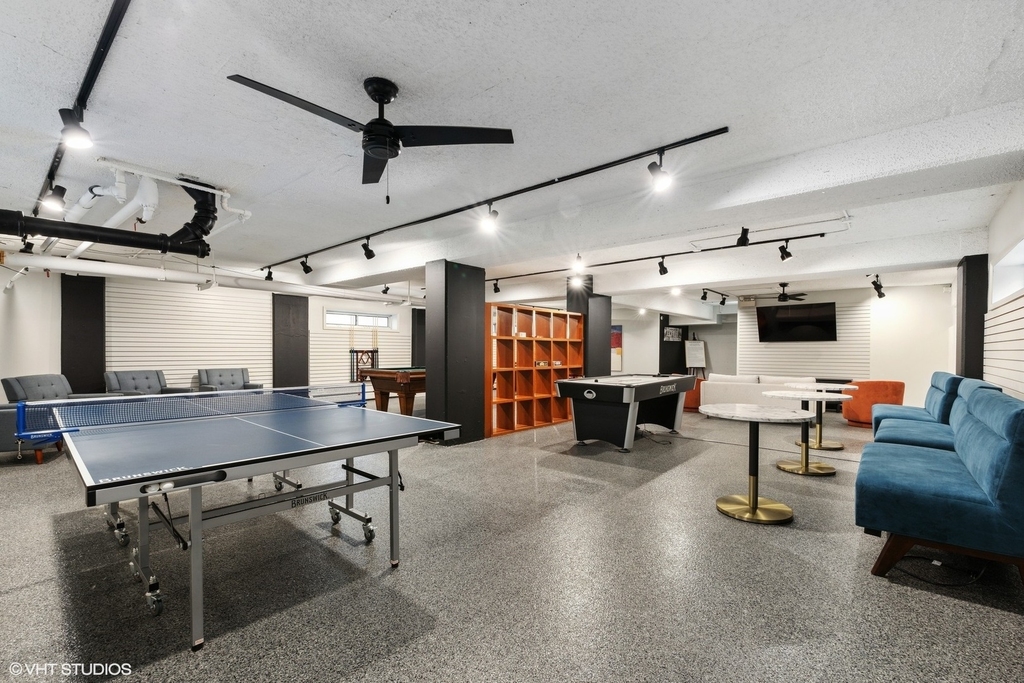4950 N Marine Drive - Photo 19