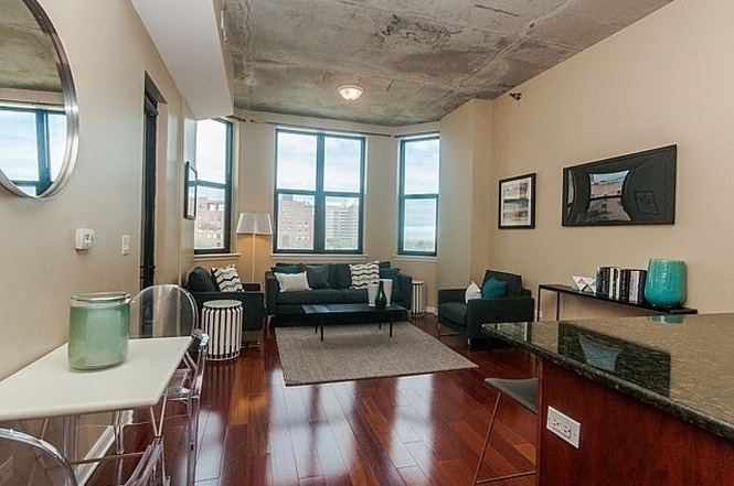 1464 S Michigan Avenue - Photo 1