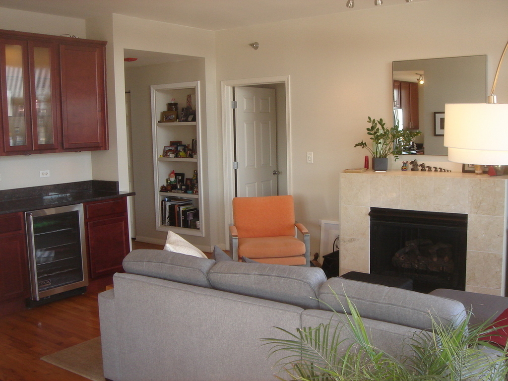 3232 N Halsted Street - Photo 1