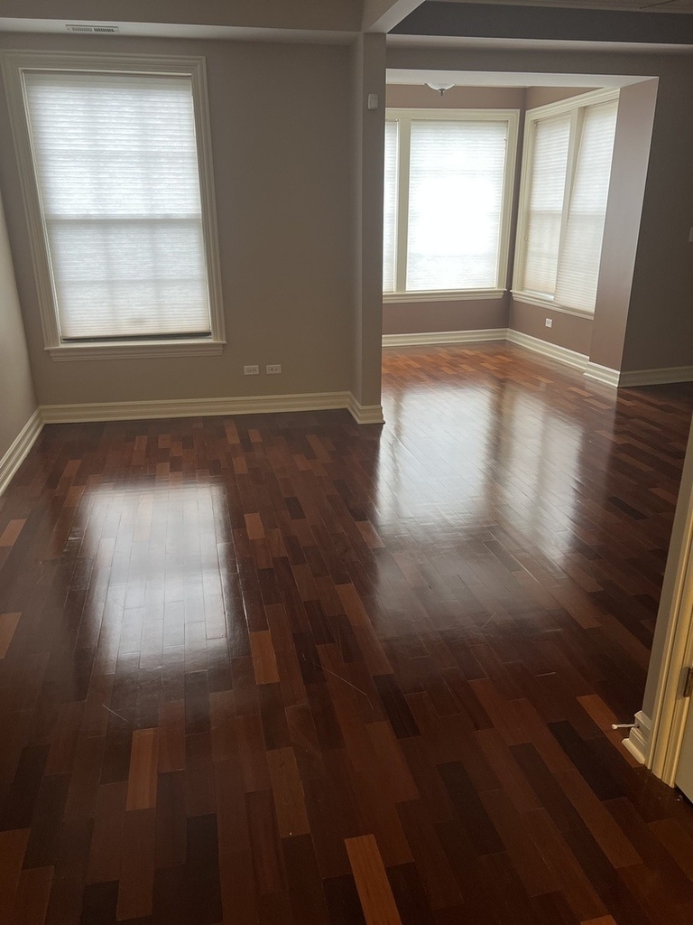 1367 E 64th Street - Photo 16