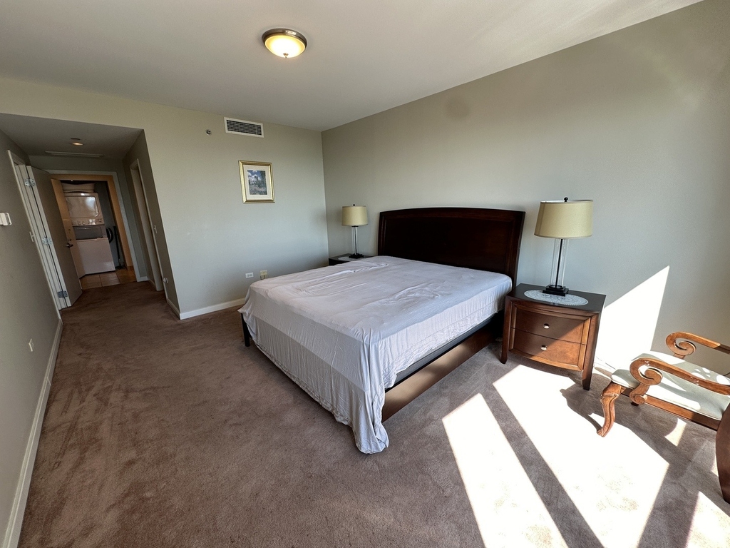 130 N Garland Court - Photo 11