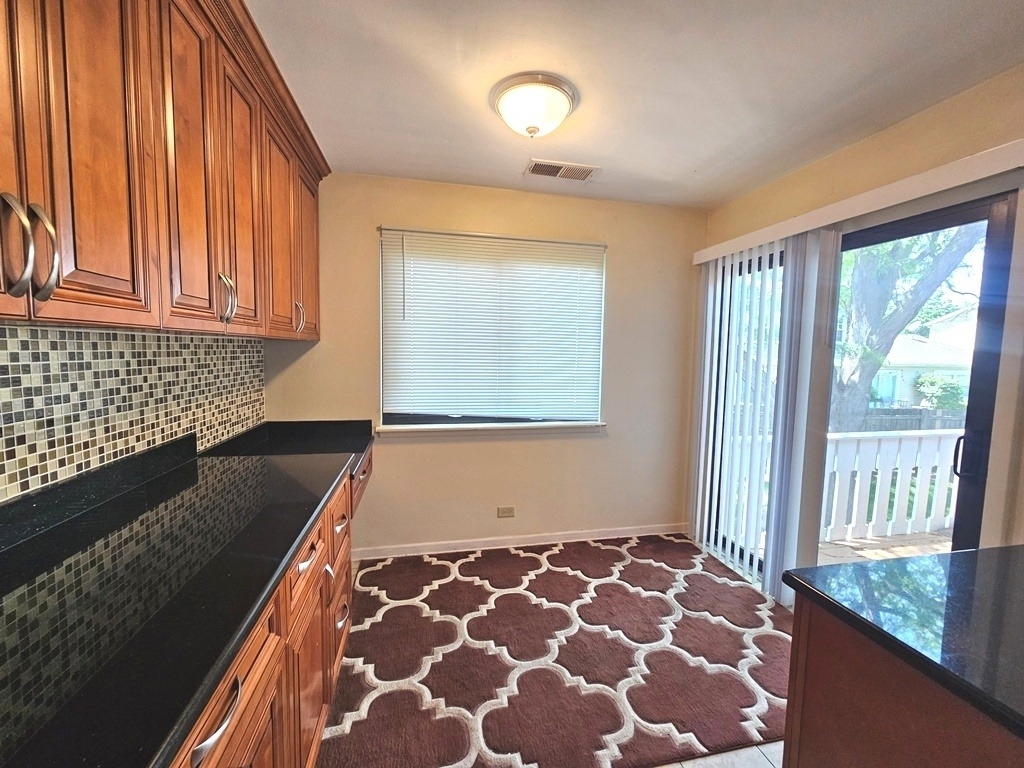 1182 Northbury Lane - Photo 2