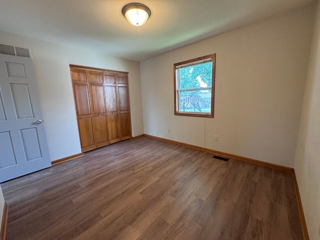 1353 Lakeview Avenue - Photo 5