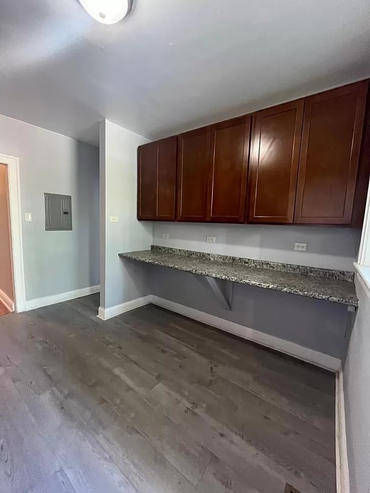 7307 S Bennett Avenue - Photo 8