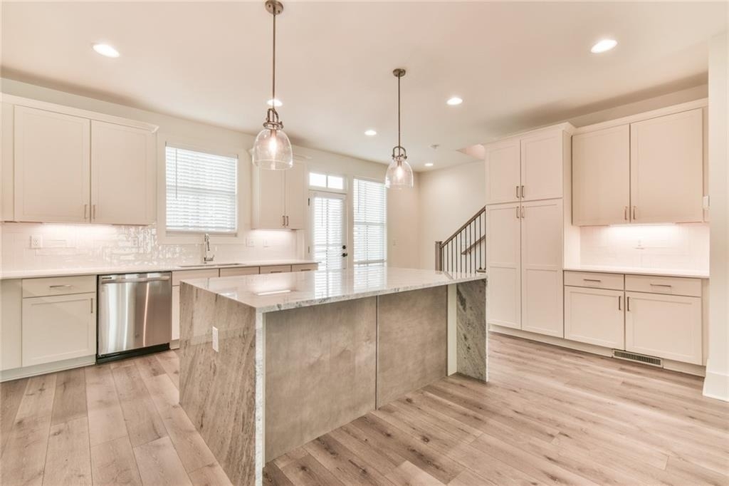 5858 Westin Road - Photo 8