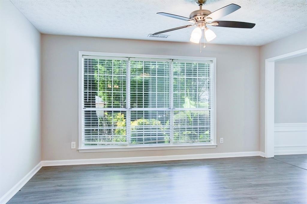 4940 Tanners Spring Drive - Photo 6