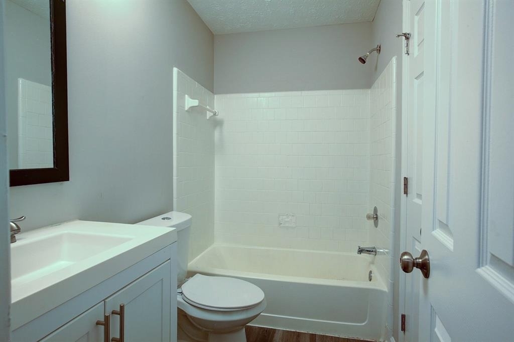 4940 Tanners Spring Drive - Photo 17