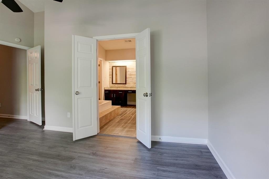 4940 Tanners Spring Drive - Photo 15