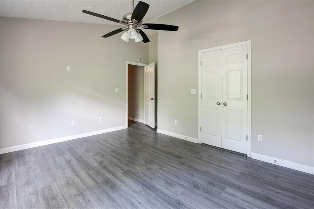 4940 Tanners Spring Drive - Photo 14