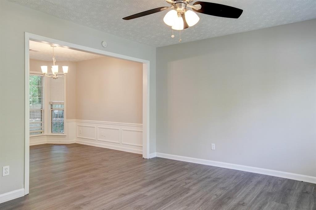 4940 Tanners Spring Drive - Photo 7