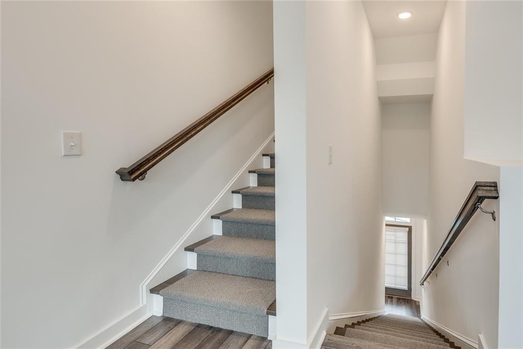 513 Burton Drive - Photo 33