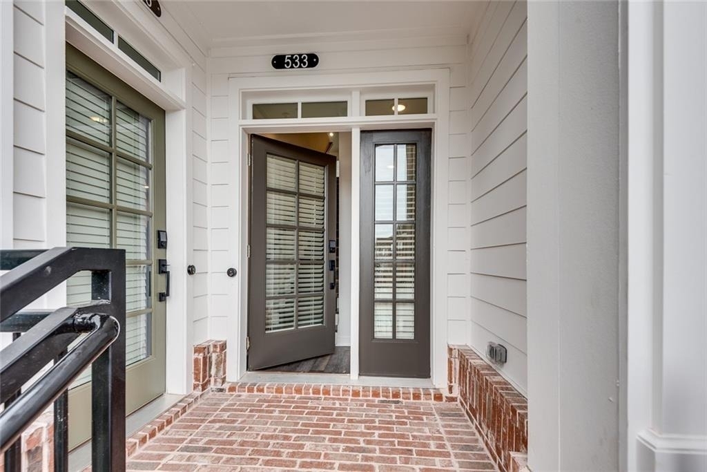 513 Burton Drive - Photo 1