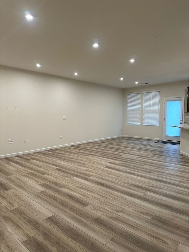 12760 S Nicholas Drive - Photo 7