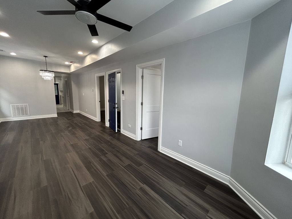 7940 S Carpenter Street - Photo 15