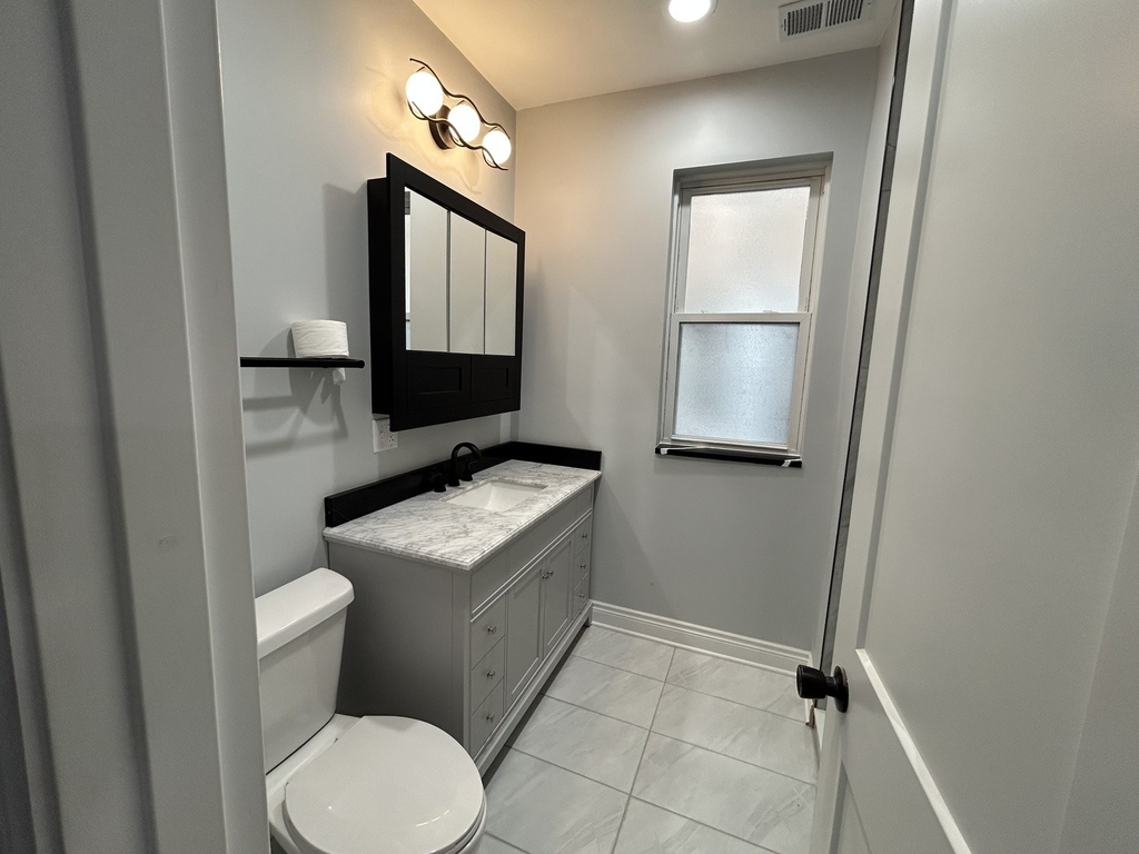 7940 S Carpenter Street - Photo 26