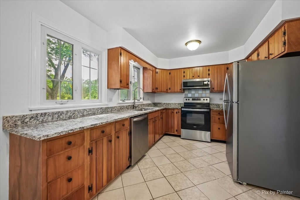 116 S Deerpath Road - Photo 8